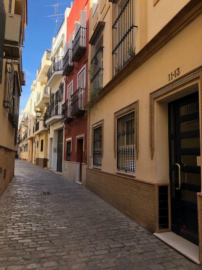 Serva La Bari Shared Sevilla